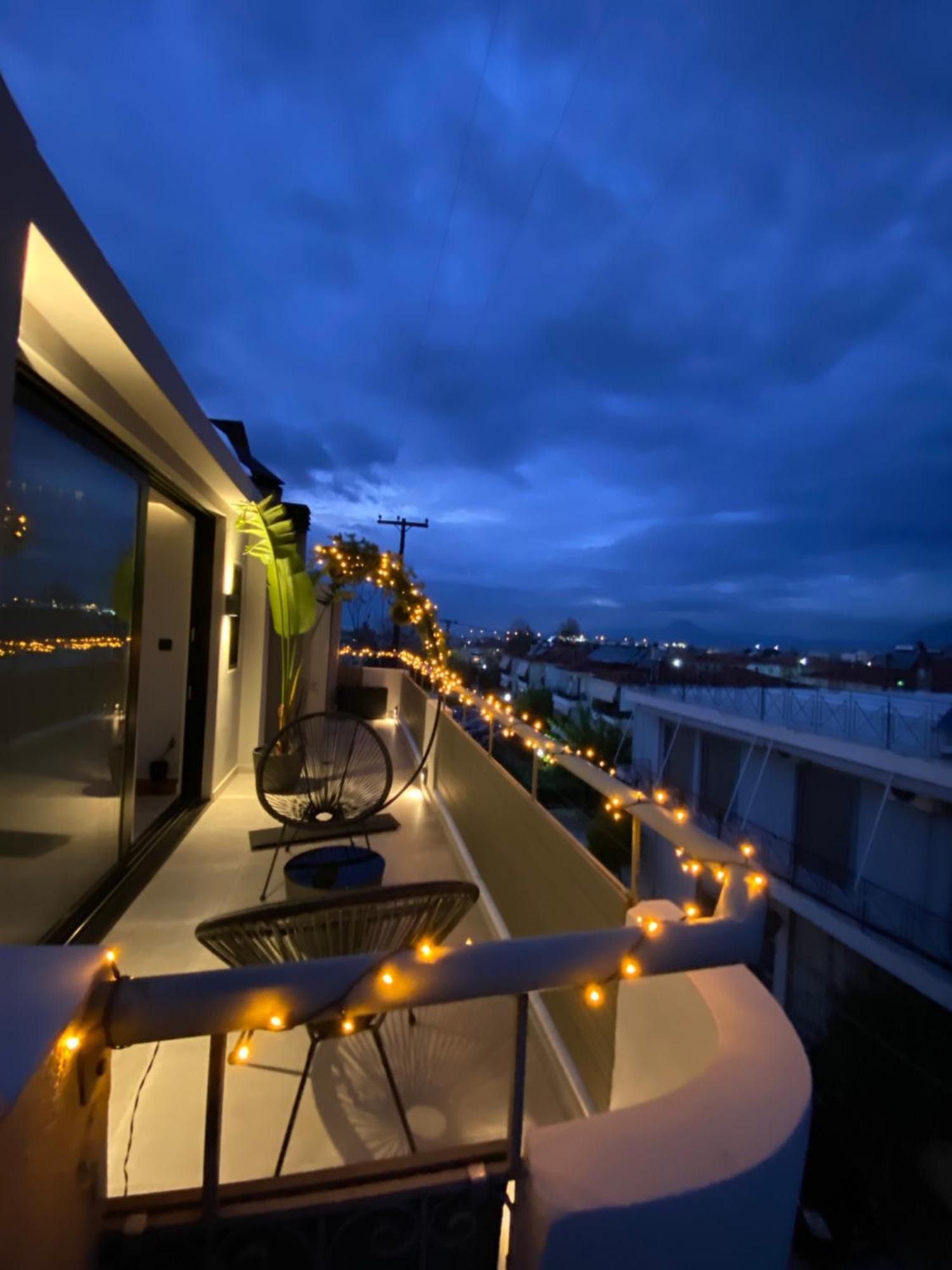 Апартаменти Hyperion Penthouse Патри Екстер'єр фото